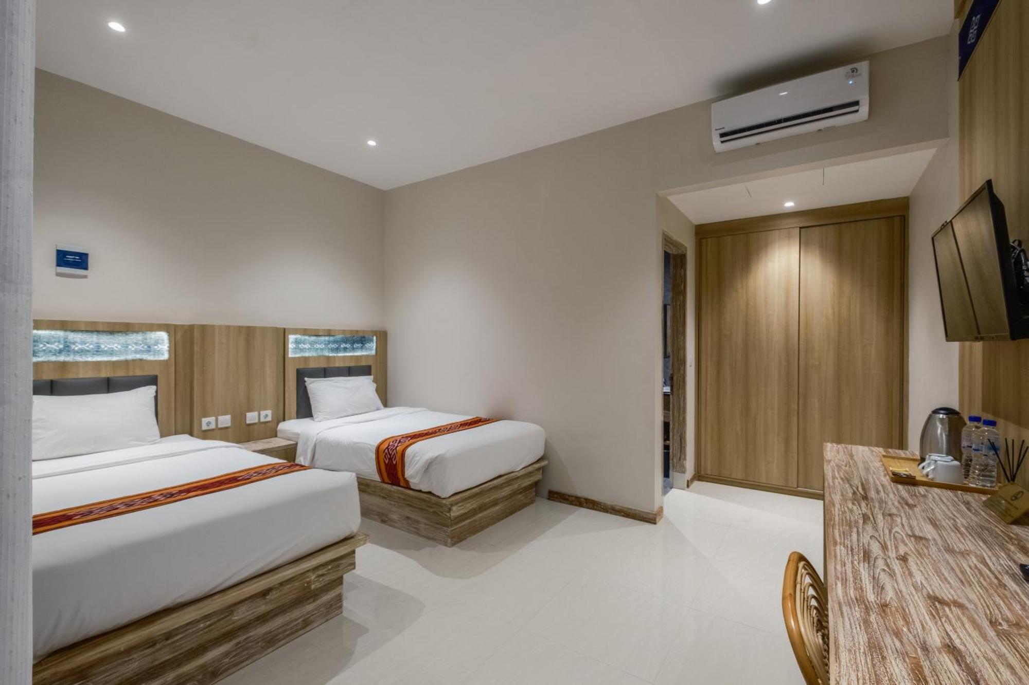 Dejavu 2.0 Hotel Bajo Komodo Лабуан-Бахо Экстерьер фото