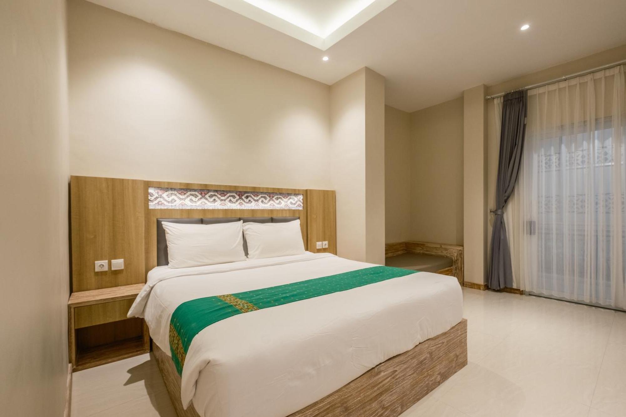 Dejavu 2.0 Hotel Bajo Komodo Лабуан-Бахо Экстерьер фото